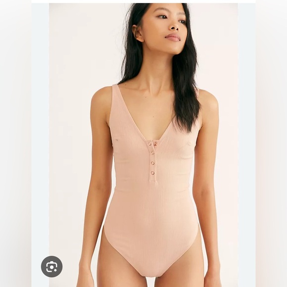 Free People Pink Bodysuit NWOT - Picture 1 of 7
